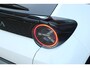 Lancia Ypsilon 1.2 Hybrid 110PK AUTOMAAT LX | CAMERA VOOR + ACHTER | PARKEERSENSOREN VOOR + ACHTER | DRIVE PACK: ADAPTIVE CRUISE CONTROL/DODEHOEK DETECTIE/ELEKTRISCH INKLAPBARE BUITENSPIEGELS/SPROTIEF STUURWIEL | SFEER VERLICHTING | CLIMATE CONTROL | DRAADLOZE APPLE CARPLAY/ANDROID AUTO | DRAADLOZE TELEFOONLADER | 17" LICHTMETALEN VELGEN "DIAMOND CUT" | WIELKASTEN "GLOSSY BLACK" | PRIVACY GLAS ACHTER | PREMIUM STOELBEKLEDING "GRIGIO ANTRACITE" | KLEUR: "BIANCO QUARZO" |