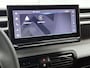 Citroën C3 Max Hybrid 110pk Automaat | DEMO | Navigatie | Apple Carplay / Android Auto | Climate control | 17" lichtmetalen velgen | Achteruitrij camera | 17" lichtmetalen velgen