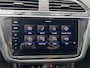 Volkswagen Tiguan 1.5 TSI Life Business TREKH.ELEK | ADAPT.CRUISE | CARPLAY | ELEK.A.KLEP | DIGI.DASHB | NAV | LED | PDC | LMV 1'EIG