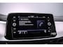 Volkswagen T-Roc Life Edition 1.5 TSI 150pk DSG Automaat Adaptive cruise control, Achteruitrijcamera, LED koplampen, App connect, Parkeersensoren, Airco, DAB, Radio