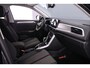 Volkswagen T-Roc Life Edition 1.5 TSI 150pk DSG Automaat Adaptive cruise control, Achteruitrijcamera, LED koplampen, App connect, Parkeersensoren, Airco, DAB, Radio