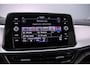 Volkswagen T-Roc Life Edition 1.5 TSI 150pk DSG Automaat Adaptive cruise control, Achteruitrijcamera, LED koplampen, App connect, Parkeersensoren, Airco, DAB, Radio