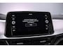 Volkswagen T-Roc Life Edition 1.5 TSI 150pk DSG Automaat Adaptive cruise control, Achteruitrijcamera, LED koplampen, App connect, Parkeersensoren, Airco, DAB, Radio