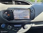 Toyota Yaris 1.5 HYBRID LEASE • NAVIGATIE • CRUISE CONTROL •