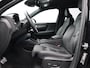 Volvo XC40 T4 211PK Plug in Hybrid R-Design / Trekhaak / Leder / 20" / Full Led / Elektr. Verstelbare Stoelen / Harman Kardon / Exterior Stylingkit / BLIS / Adaptive Cruise / Extra Getint Glas /