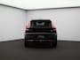 Volvo XC40 T4 211PK Plug in Hybrid R-Design / Trekhaak / Leder / 20" / Full Led / Elektr. Verstelbare Stoelen / Harman Kardon / Exterior Stylingkit / BLIS / Adaptive Cruise / Extra Getint Glas /