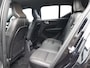 Volvo XC40 T4 211PK Plug in Hybrid R-Design / Trekhaak / Leder / 20" / Full Led / Elektr. Verstelbare Stoelen / Harman Kardon / Exterior Stylingkit / BLIS / Adaptive Cruise / Extra Getint Glas /