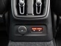 Volvo XC40 T4 211PK Plug in Hybrid R-Design / Trekhaak / Leder / 20" / Full Led / Elektr. Verstelbare Stoelen / Harman Kardon / Exterior Stylingkit / BLIS / Adaptive Cruise / Extra Getint Glas /