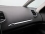 Renault Grand Scenic 115pk TCe Business Zen | Achteruitrijcamera | Parkeersensoren voor en achter | Navigatie | Dodehoekwaarschuwing |