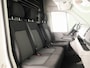 Volkswagen Crafter 35 2.0 TDI L3H3 Highline EURO VI 140 pk Automaat | Navigatie | Trekhaak | Parkeersensoren | Achteruitrijcamera | Cruise control |