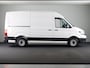 Volkswagen Crafter 35 2.0 TDI L3H3 Highline EURO VI 140 pk Automaat | Navigatie | Trekhaak | Parkeersensoren | Achteruitrijcamera | Cruise control |