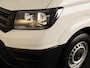 Volkswagen Crafter 35 2.0 TDI L3H3 Highline EURO VI 140 pk Automaat | Navigatie | Trekhaak | Parkeersensoren | Achteruitrijcamera | Cruise control |