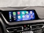 BMW 2-Serie 218 M Sport Automaat (M PAKKET, KUIPSTOELEN, 1e EIGENAAR, APPLE CARPLAY, GROOT NAVI, GETINT GLAS, ALCANTARA, SFEERVERLICHTING, NIEUWSTAAT)