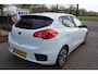 Kia Ceed 1.4-16 V CRUISE/AIRCO/PDC/BLUETOOTH/6 BAK/XENON/5 DRS/LMW 16 INCH/STUUR EN STOEL VERW/USB
