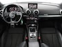 Audi A3 Sportback 30 TFSI Advance Sport | S-Line | Stoelverwarming | Parkeerhulp | Cruise control | Navigatie | Bluetooth | Climate control | Full LED
