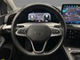 Volkswagen Golf Variant Life Business 1.5 TSI 115pk Adaptive cruise control, Navigatie, Achteruitrijcamera, Stoelverwarming, Parkeersensoren, App connect