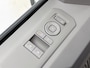 Kia PV5 Passenger Geel kenteken | Elite Executive 71.2 kWh 5 zits | Stoelverwarming en verkoeling | Climate Control | Lederen bekleding | € 51.425 Incl BTW **VOORRAAD**