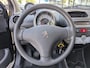 Peugeot 107 1.0 Active | Afn. trekhaak | Airco | Elek. ramen | Led | Dealer OH
