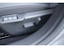 Peugeot 208 1.2 Hybrid 145PK AUTOMAAT GT PACK | ELEKTRISCH BEDIENBARE BESTUURDERSSTOEL MET MASSAGE FUNCTIE | ALCANTARA BEKLEDING | STOEL VERWARMING | CRUISE CONTROL | DAB+ RADIO | APPLE CARPLAY/ANDROID AUTO | FULL LED KOPLAMPEN | KEYLESS ENTRY/START | 17" LICHTMETALEN VELGEN | CLIMATE CONTROL | PARKEERSENSOREN VOOR + ACHTER | ACHTERUITRIJ CAMERA |