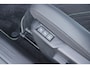 Peugeot 208 1.2 Hybrid 145PK AUTOMAAT GT PACK | ELEKTRISCH BEDIENBARE BESTUURDERSSTOEL MET MASSAGE FUNCTIE | ALCANTARA BEKLEDING | STOEL VERWARMING | CRUISE CONTROL | DAB+ RADIO | APPLE CARPLAY/ANDROID AUTO | FULL LED KOPLAMPEN | KEYLESS ENTRY/START | 17" LICHTMETALEN VELGEN | CLIMATE CONTROL | PARKEERSENSOREN VOOR + ACHTER | ACHTERUITRIJ CAMERA |