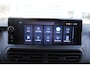 Peugeot Expert Standaard - Elektrisch | 16" stalen velgen | 3 regeneratieve rem modi via paddles achter stuurwiel | 5" zwart/wit Touchscreen FM/DAB+-Radio met Bluetooth, USB-A aansluiting