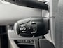 Peugeot 3008 120 VTi Style | Panoramadak | Trekhaak | Achteruitrijcamera | Climate Control | Cruise Control | Navigatie | Bluetooth |