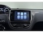 Peugeot 2008 1.2 PureTech Style | Cruise control | Climate control | Panoramadak | Navigatie | Lichtmetalen velgen 16'' | Multifunctioneel stuurwiel |