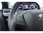 Peugeot 2008 1.2 PureTech Style | Cruise control | Climate control | Panoramadak | Navigatie | Lichtmetalen velgen 16'' | Multifunctioneel stuurwiel |