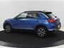 Volkswagen T-Roc 1.0 TSI Style | Trekhaak | Stoelverwarming | Parkeerhulp | Adaptive cruise | Navigatie | Bluetooth | Carplay | Climate control | Virtual cockpit