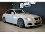 BMW 3-Serie Cabrio 320i Exclusive M Sport * Dealer onderhouden * + SPORTSTOELEN / BI-XENON / BBS / STANDKACHEL