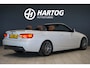 BMW 3-Serie Cabrio 320i Exclusive M Sport * Dealer onderhouden * + SPORTSTOELEN / BI-XENON / BBS / STANDKACHEL