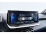 Peugeot e-208 EV GT 350 50 kWh | CarPlay | 94% SoH | Navigatie | Digital Cockpit | Camera | Stoelverwarming |