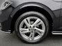 Volkswagen Polo 1.0 TSI 95pk DSG R-Line Business · Camera · Apple/Android Car Play · Navigatie · P-Sensoren · Stoelverwarming · 16'' Inch ·