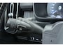 Volvo XC40 1.5 T5 Recharge R-Design | Uitklap Trekhaak | Org NL | CarPlay | Camera | Stoel-/Stuurverwarming |