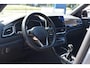 Volkswagen T-Roc 1.0 TSI R-Line 12-2022 | Navigatie | Camera | Massagestoel | 12 mnd BOVAG garantie | Whatsapp 06-53188999