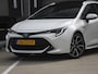 Toyota Corolla Touring Sports Premium 2.0 Hybrid 184pk Automaat PANO | 18''LM | SPORTSTOELEN LEDER | DODE HOEK | JBL SOUND | CRUISE.C