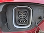 Hyundai Kona Electric EV Comfort 39 kWh / SOH 100% / 3 fase Laden/ 8 jaar Batterijgarantie/ Fabrieksgarantie tot 02-2027 / Dealer onderhouden / Batterijgarantie tot 02-2030 / WLTP 305 km stad 435 km / CSS snelladen / Warmtepomp / Stuur- & Stoelverwarming / Achteruitrijcamera / Apple Carplay Android Auto /