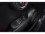 MINI Cooper 3-Deurs 1.5 Chili | JCW Pakket | Panoramadak | CarPlay | Union Jack Lampen | Climate Control | Sportstoelen | Navi |