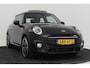 MINI Cooper 3-Deurs 1.5 Chili | JCW Pakket | Panoramadak | CarPlay | Union Jack Lampen | Climate Control | Sportstoelen | Navi |