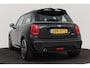 MINI Cooper 3-Deurs 1.5 Chili | JCW Pakket | Panoramadak | CarPlay | Union Jack Lampen | Climate Control | Sportstoelen | Navi |