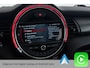 MINI Cooper 3-Deurs 1.5 Chili | JCW Pakket | Panoramadak | CarPlay | Union Jack Lampen | Climate Control | Sportstoelen | Navi |