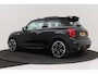 MINI Cooper 3-Deurs 1.5 Chili | JCW Pakket | Panoramadak | CarPlay | Union Jack Lampen | Climate Control | Sportstoelen | Navi |