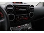 Peugeot Partner 120 1.6 HDI L1 XR Profit + 2014 | Trekhaak | Airco | Goed Onderhouden | Radio CD | Elektrisch Verstelbare Spiegels | Elektrische Ramen | Boekjes | 2 Sleutels | Nationale Autopas