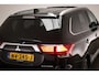Mitsubishi Outlander 2.0 Instyle | 7 Persoons | SCHUIFDAK | STUURVERWARMING | DAB | CAMERA | TREKHAAK | 18"
