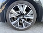 Peugeot 208 1.2 GT Automaat | Panoramadak | Parkeersensoren | Achteruitrijcamera | Navigatiesysteem | Sportstoelen | Apple carplay | Metallic lak | 17" velgen |