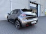 Peugeot 208 1.2 GT Automaat | Panoramadak | Parkeersensoren | Achteruitrijcamera | Navigatiesysteem | Sportstoelen | Apple carplay | Metallic lak | 17" velgen |