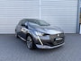 Peugeot 208 1.2 GT Automaat | Panoramadak | Parkeersensoren | Achteruitrijcamera | Navigatiesysteem | Sportstoelen | Apple carplay | Metallic lak | 17" velgen |
