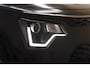 Kia Niro EV e-Niro DynamicLine 64.8 kWh 3-fase [ Navi Adapt.cruise Apple / Android Camera Stoel-en stuurverwarming ]