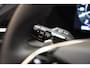 Kia Niro EV e-Niro DynamicLine 64.8 kWh 3-fase [ Navi Adapt.cruise Apple / Android Camera Stoel-en stuurverwarming ]