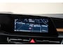Kia Niro EV e-Niro DynamicLine 64.8 kWh 3-fase [ Navi Adapt.cruise Apple / Android Camera Stoel-en stuurverwarming ]